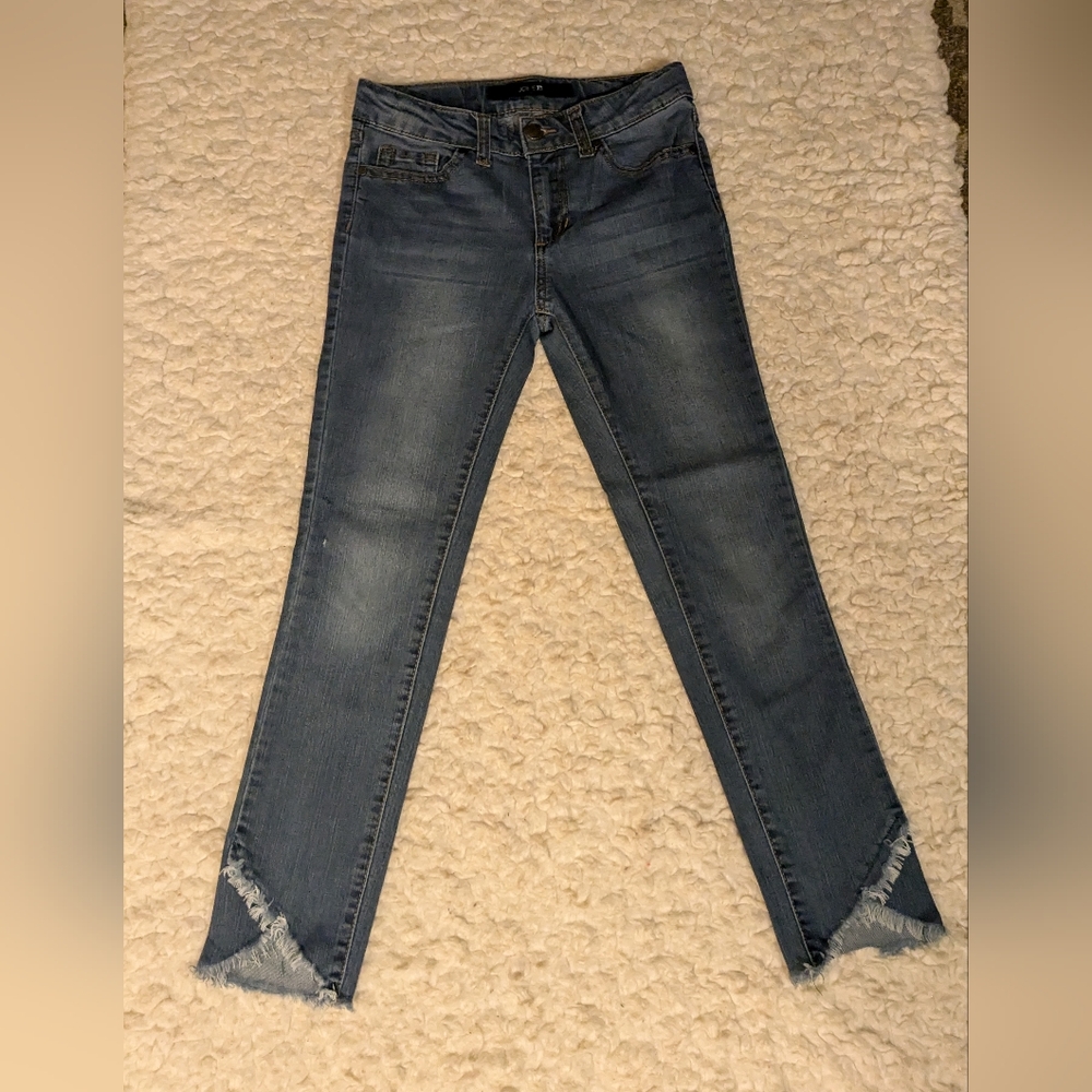 Joe's Jeans Kids Girls Fringed Ankle Jean